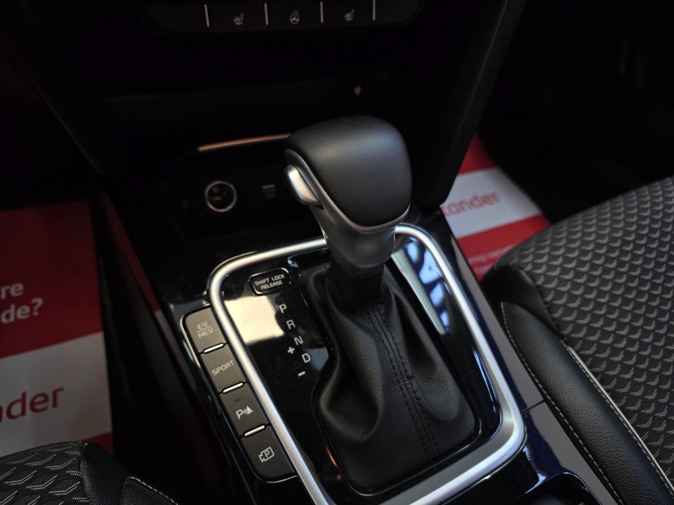 Kia Ceed 1,6 PHEV Upgrade SW DCT 5d