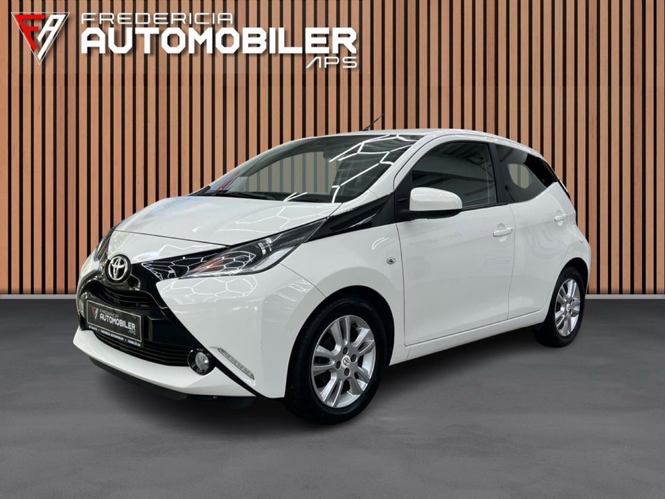 Toyota Aygo 1,0 VVT-i x-cellence 5d