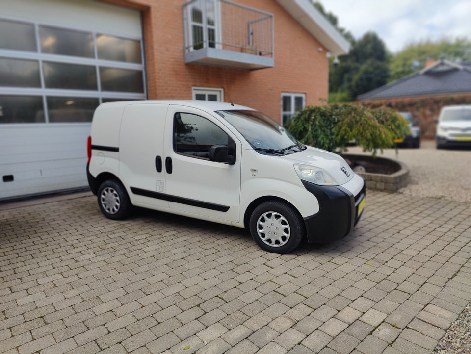 Peugeot Bipper 1,3 HDi 75 Van 4d