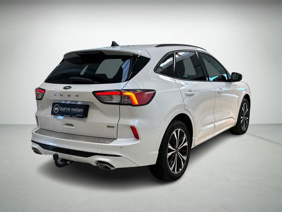 Ford Kuga 2,5 PHEV ST-Line X CVT 5d