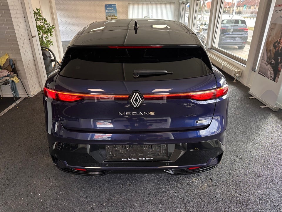 Renault Megane E-Tech 60 Techno 5d