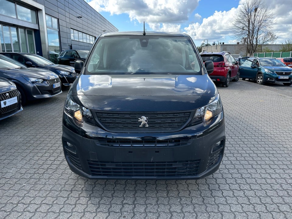 Peugeot Partner 1,5 BlueHDi 130 L1V1 Plus EAT8 Van