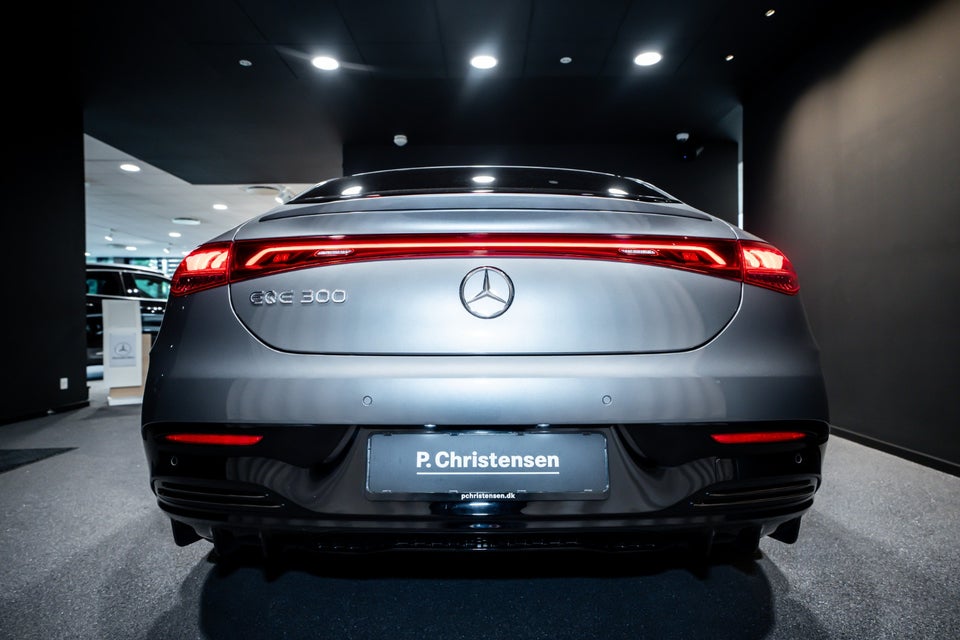 Mercedes EQE300 AMG Line 4d