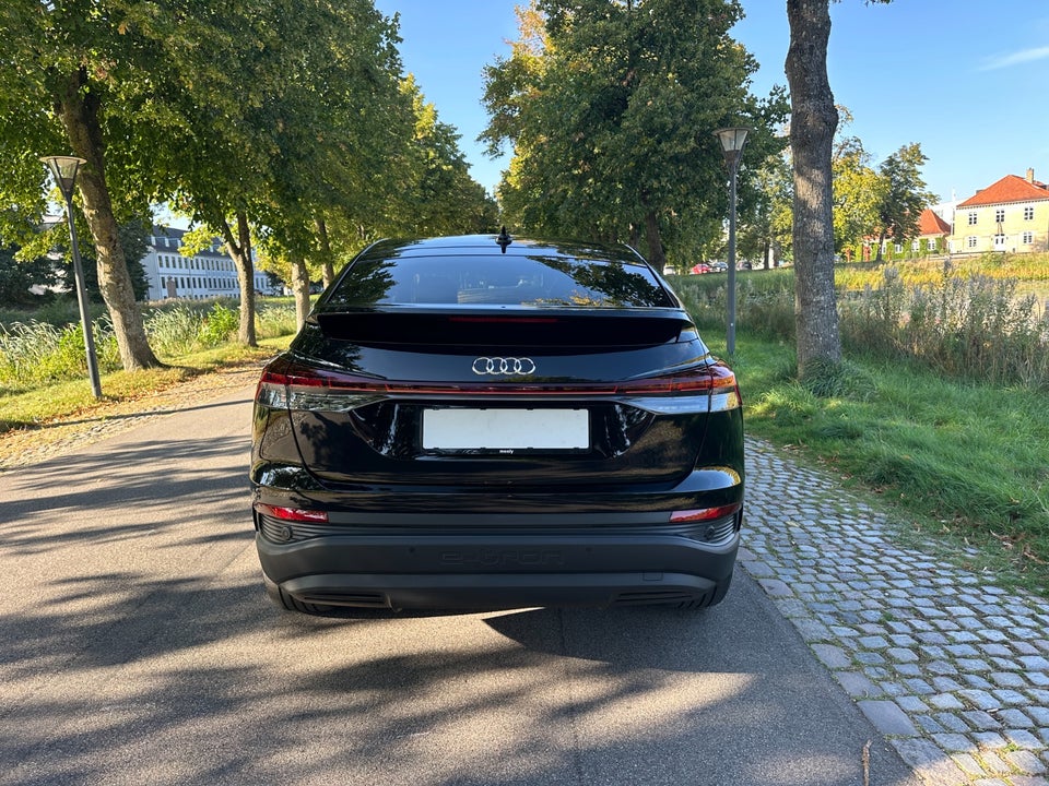 Audi Q4 e-tron 35 Sportback 5d