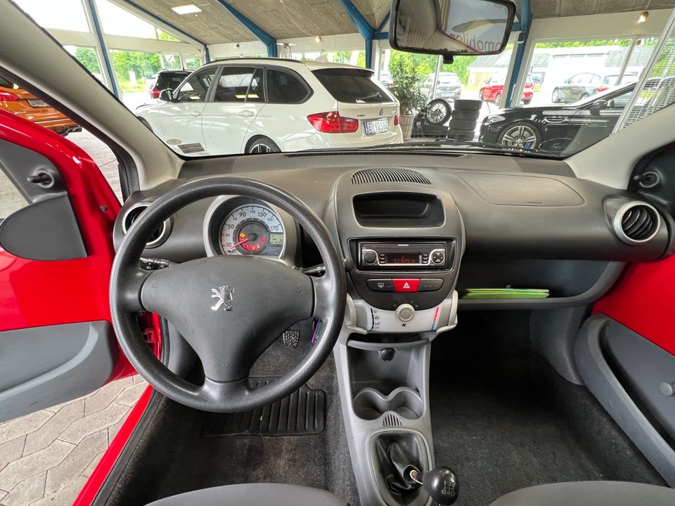 Peugeot 107 1,0 Urban 3d