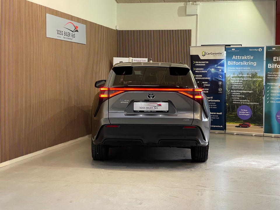 Toyota bZ4X Executive AWD 5d