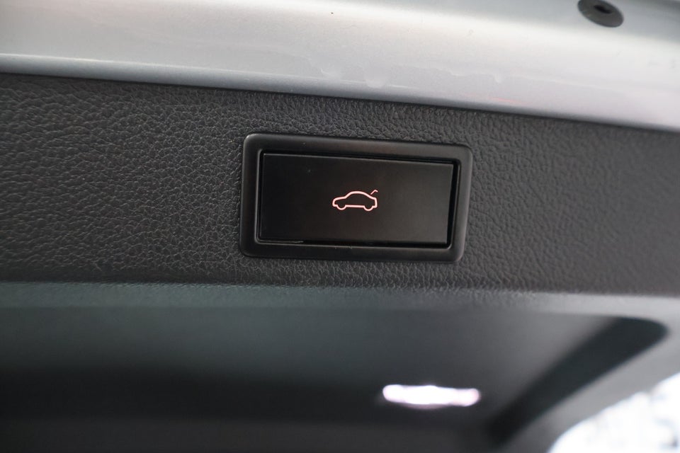 Skoda Superb 1,5 TSi 150 Business Executive Combi DSG 5d