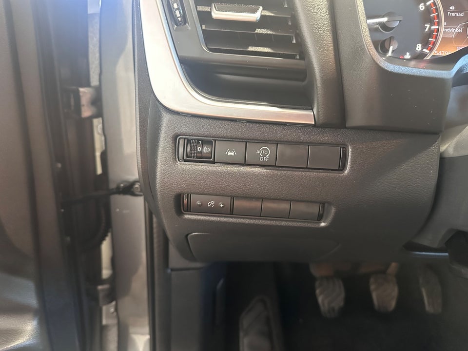 Nissan Qashqai 1,3 mHEV Acenta 5d