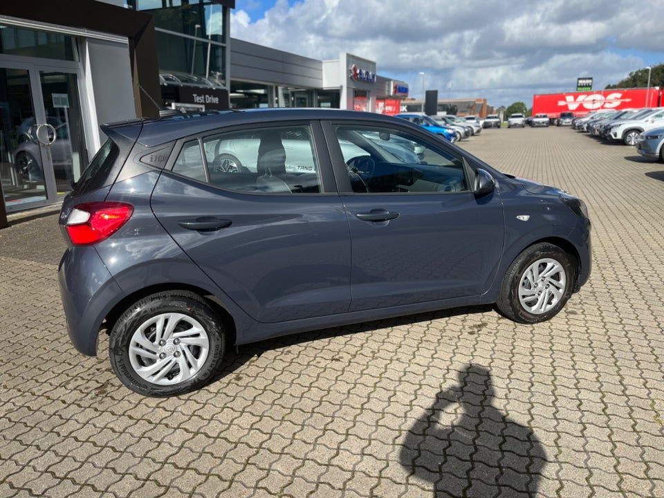 Hyundai i10 1,0 MPi Essential 5d