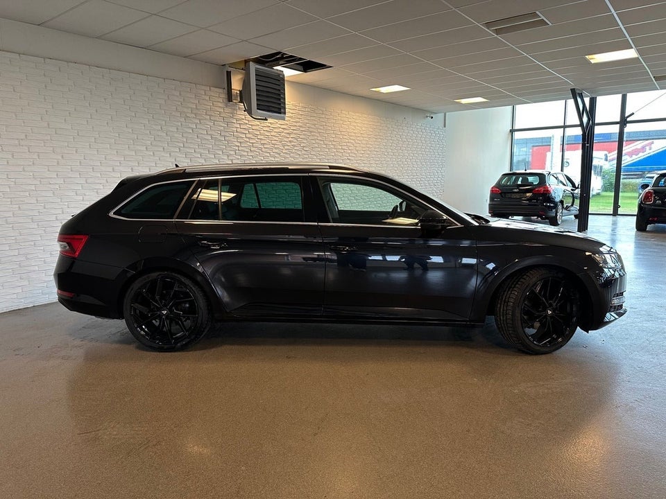 Skoda Superb 2,0 TSi 190 Style Combi DSG 5d
