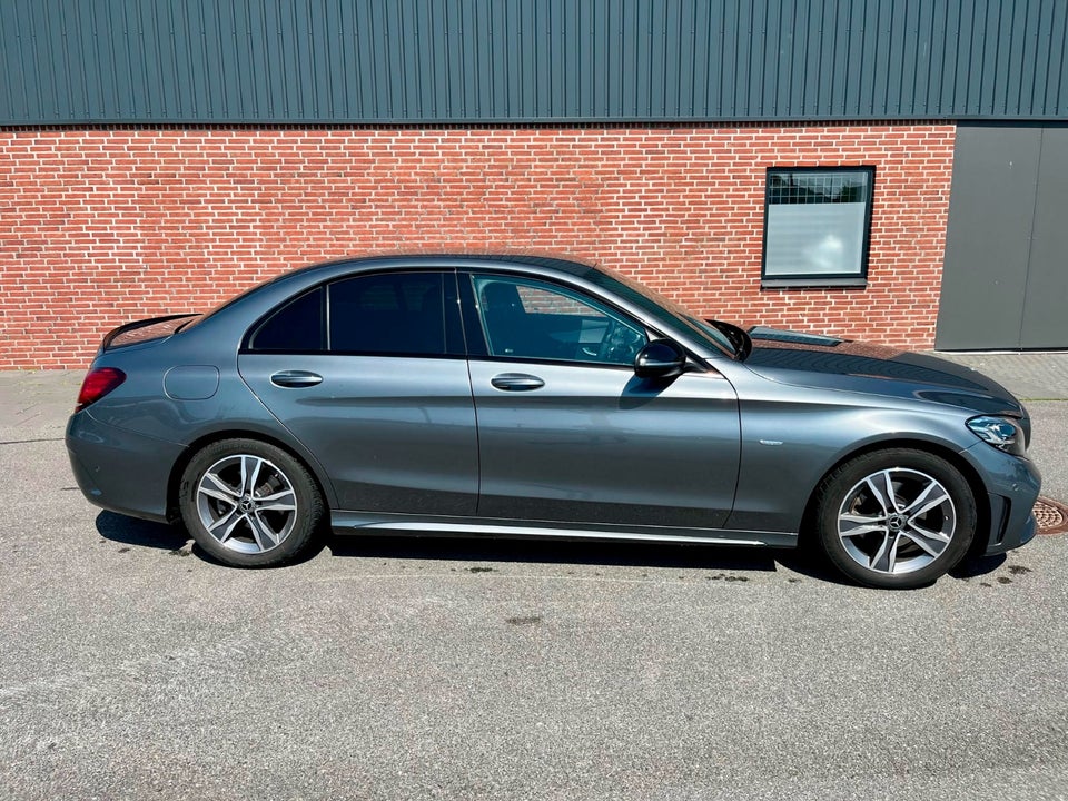 Mercedes C220 d 2,0 AMG Line Night Edition aut. 4d