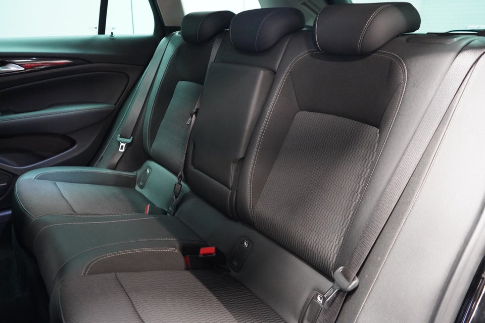 Opel Insignia 1,6 CDTi 136 Dynamic Sport Tourer aut. 5d