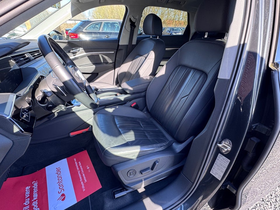 Audi e-tron 50 quattro 5d