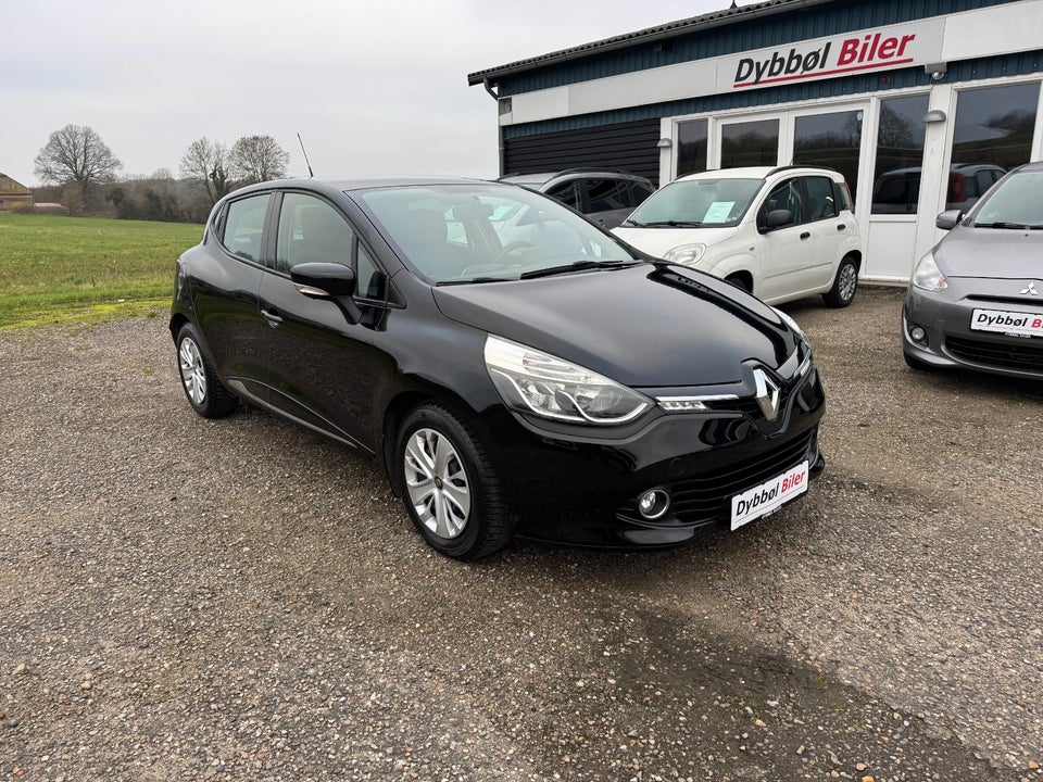 Renault Clio IV 1,5 dCi 75 Expression 5d