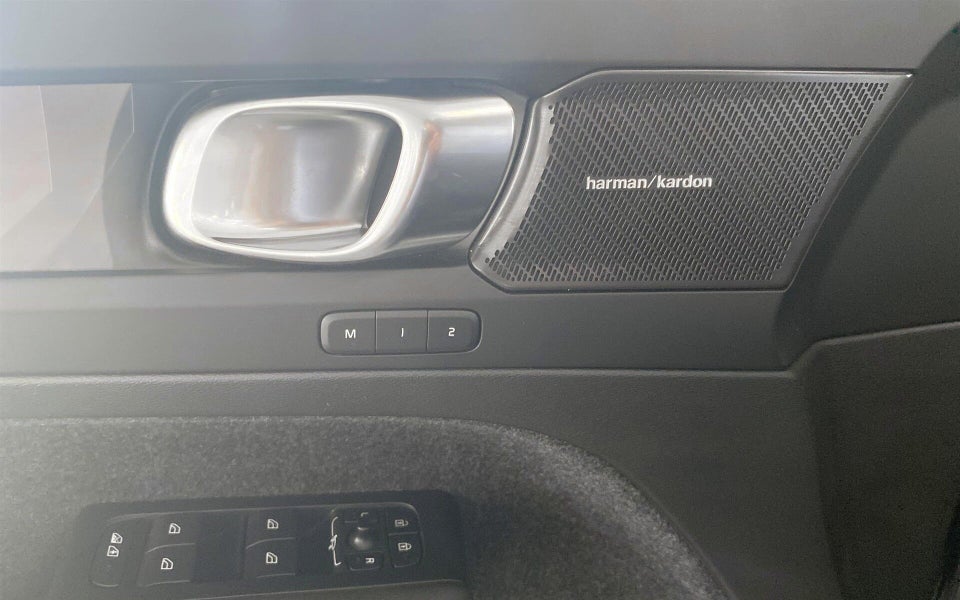 Volvo XC40 P6 ReCharge Ultimate 5d