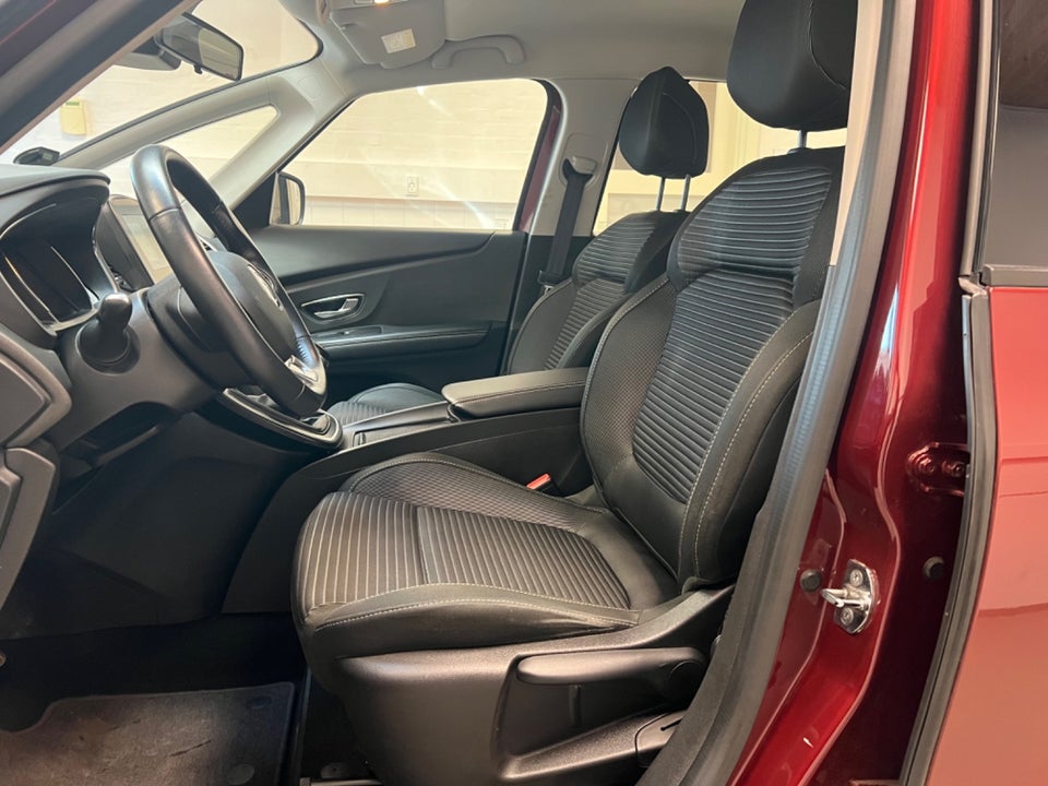 Renault Scenic IV 1,5 dCi 110 Zen 5d