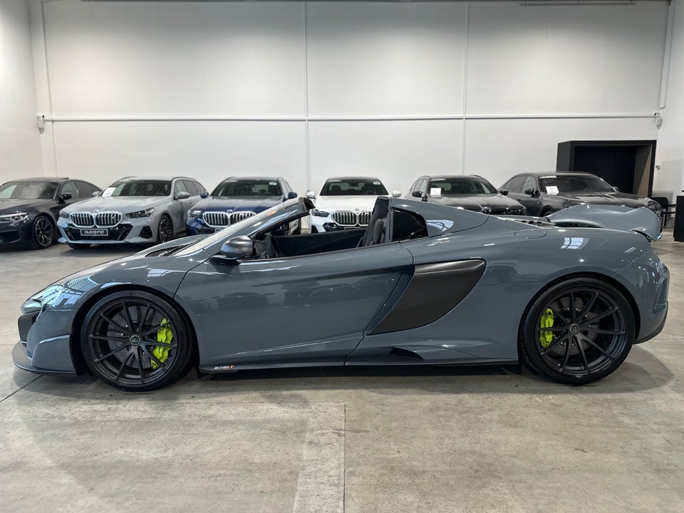 McLaren 675LT 3,8 Spider 2d