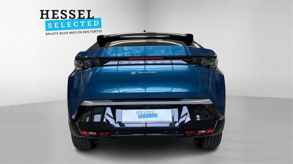 Peugeot e-3008 77 GT 5d