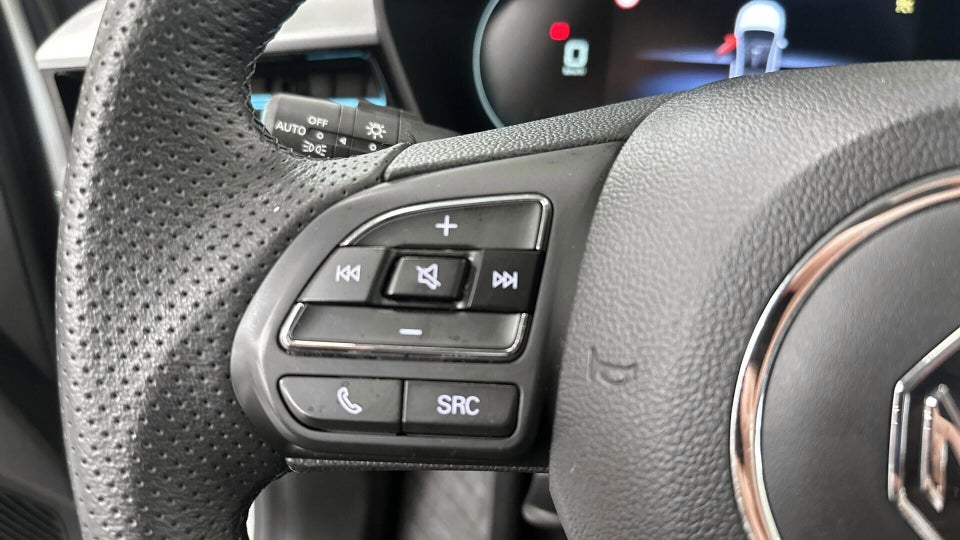 MG MG5 61 Comfort 5d