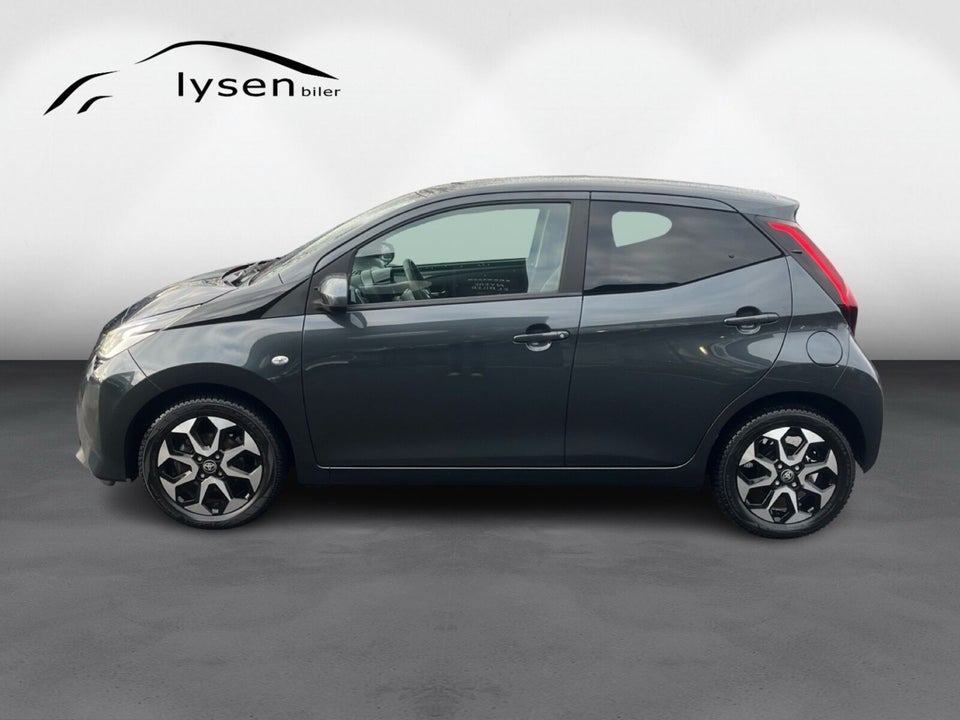 Toyota Aygo 1,0 VVT-i x-press 5d