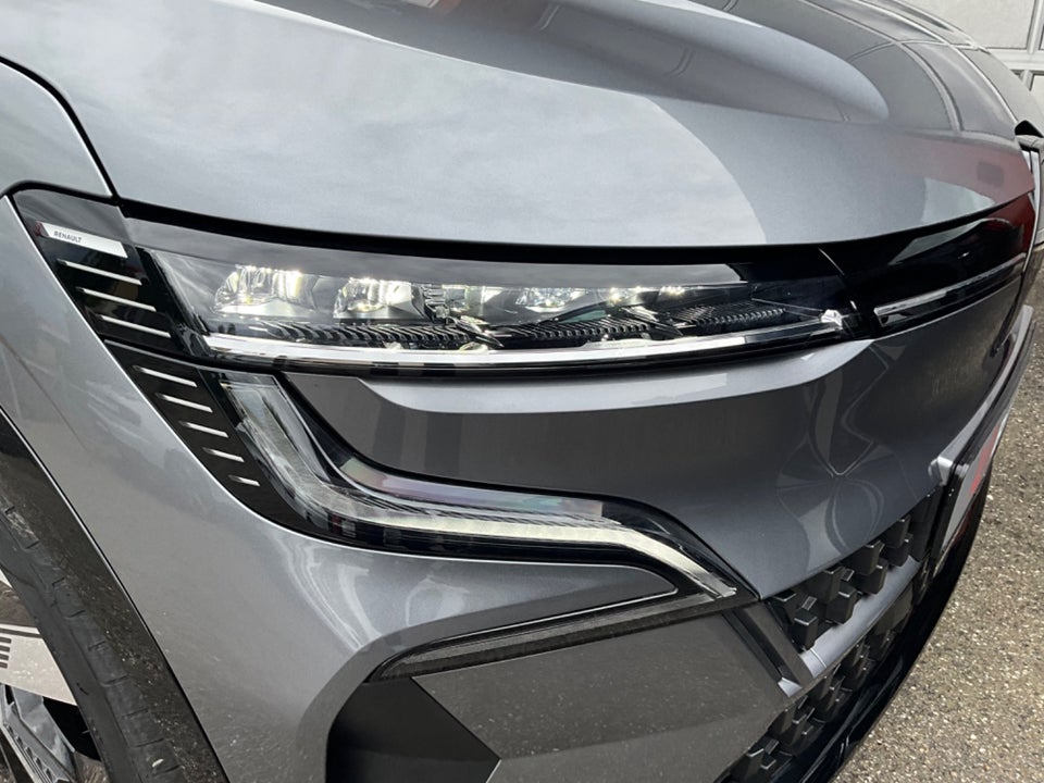 Renault Megane E-Tech 60 Techno 5d