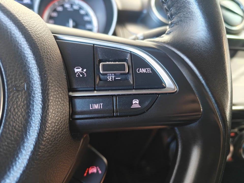 Suzuki Swift 1,2 mHybrid Exclusive CVT 5d