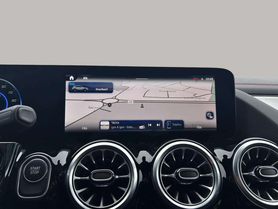 Mercedes EQA300 AMG Line 4Matic 5d