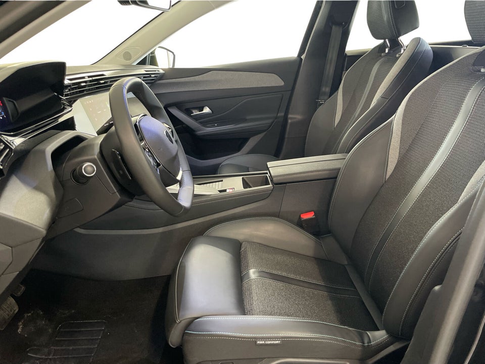 Peugeot 308 1,5 BlueHDi 130 Allure SW EAT8 Van 5d