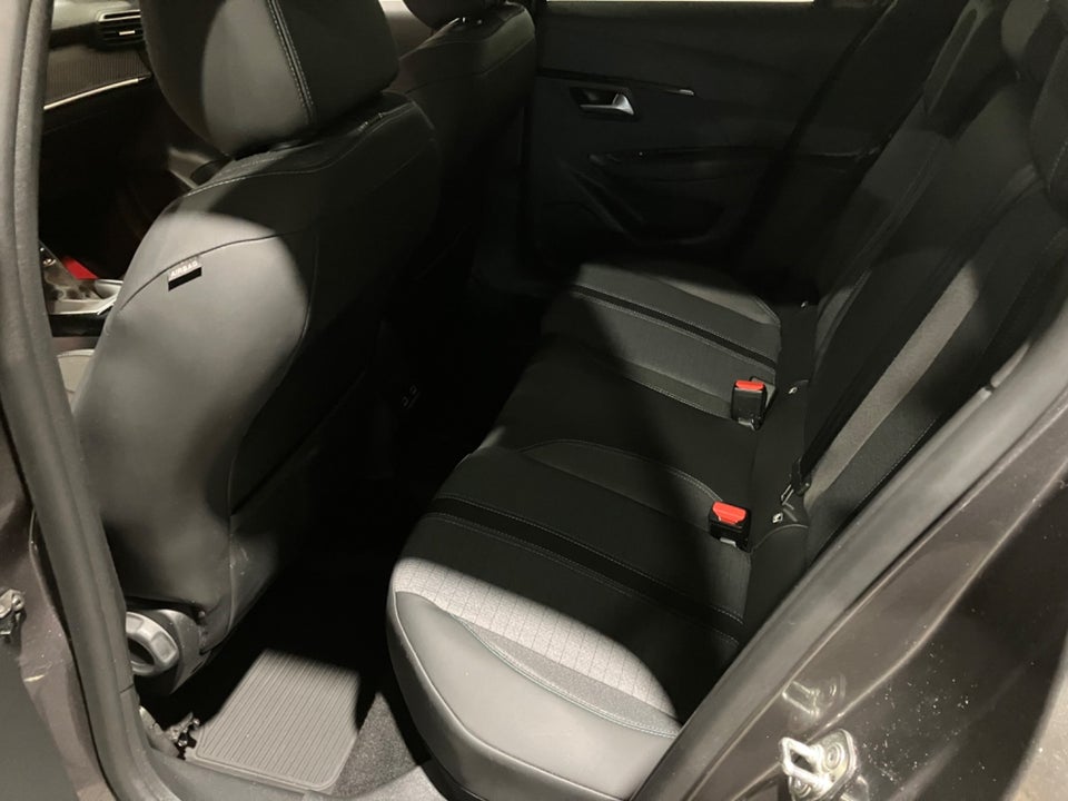 Peugeot 208 1,5 BlueHDi 100 Allure+ 5d