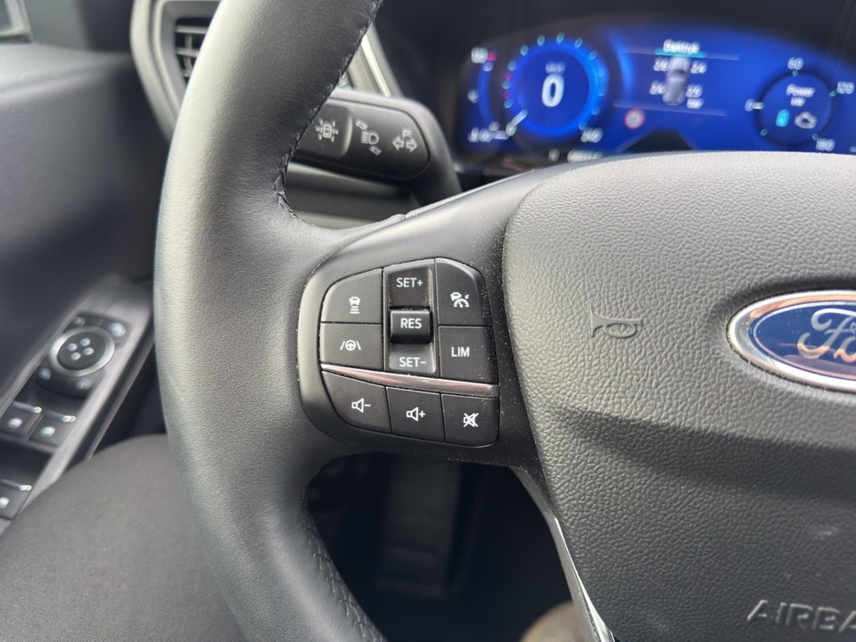 Ford Kuga 2,5 PHEV Titanium X CVT 5d