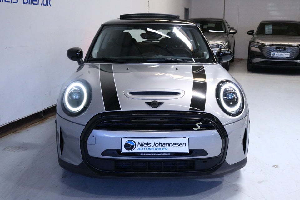 MINI Cooper SE Edition Premium Plus 3d