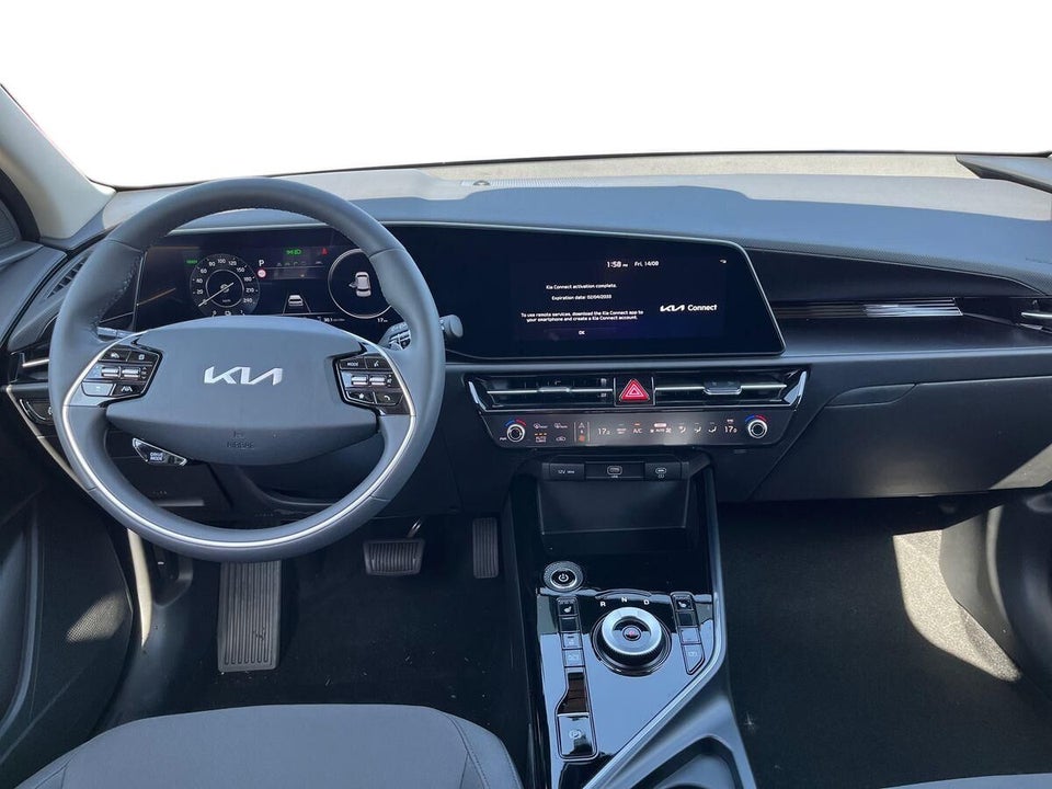 Kia Niro 64 EV Access 5d