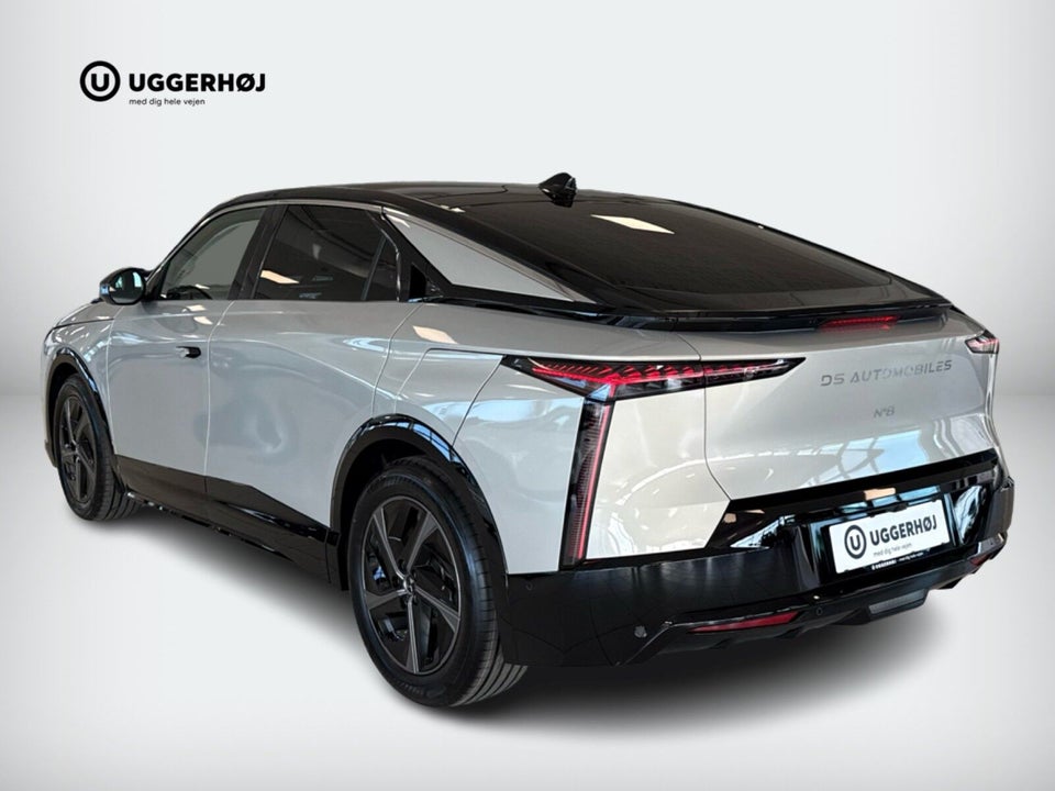 DS N°8 77 Pallas 5d