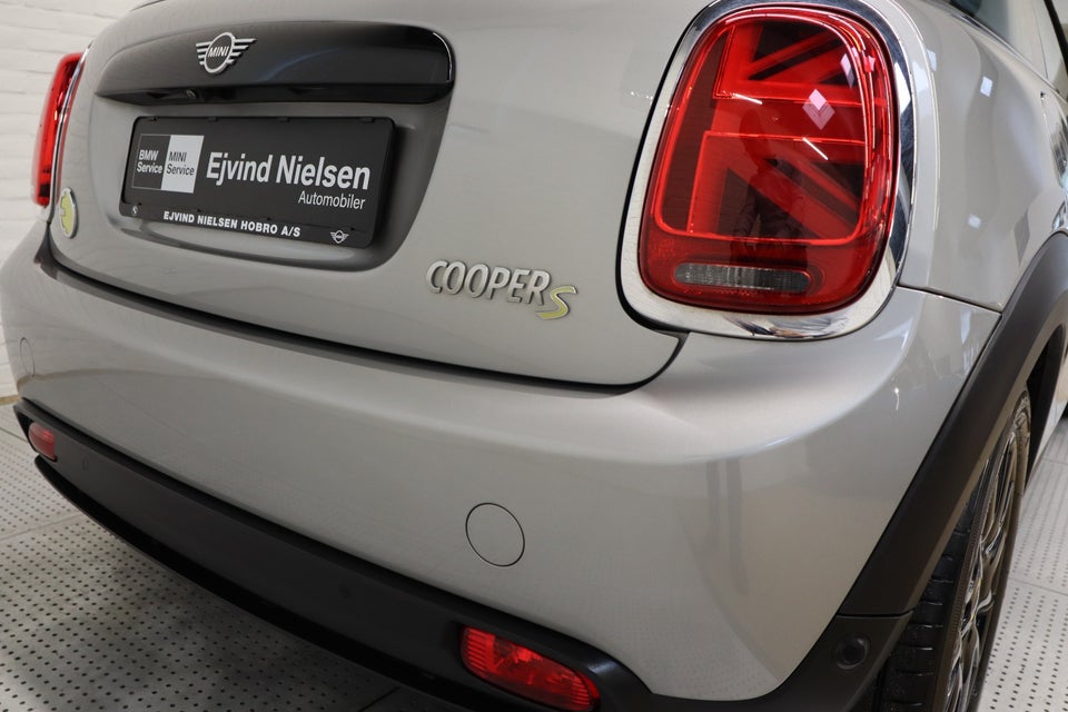 MINI Cooper SE Edition Premium Plus 3d