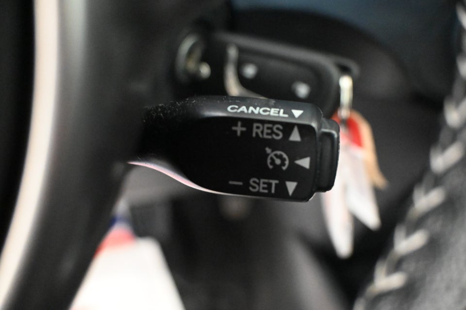 Toyota Yaris 1,3 VVT-i T2 Komfort 5d