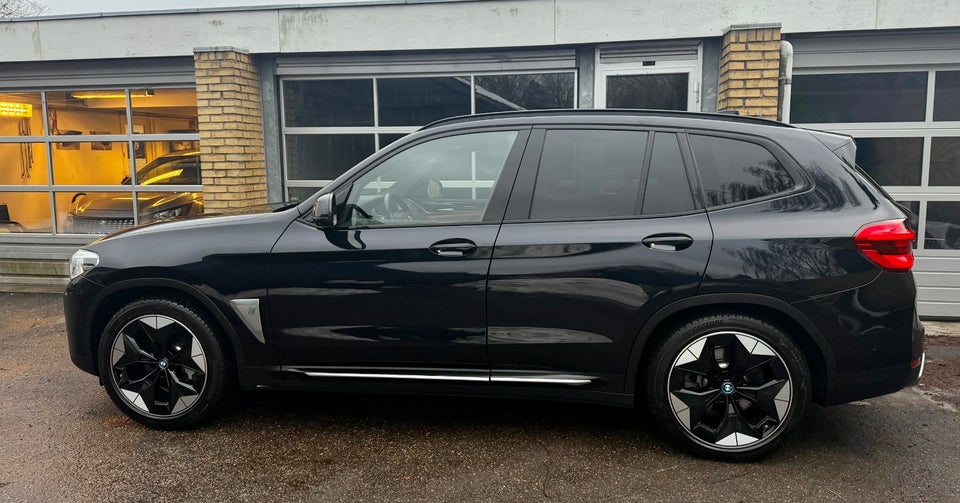 BMW iX3 Charged Plus 5d