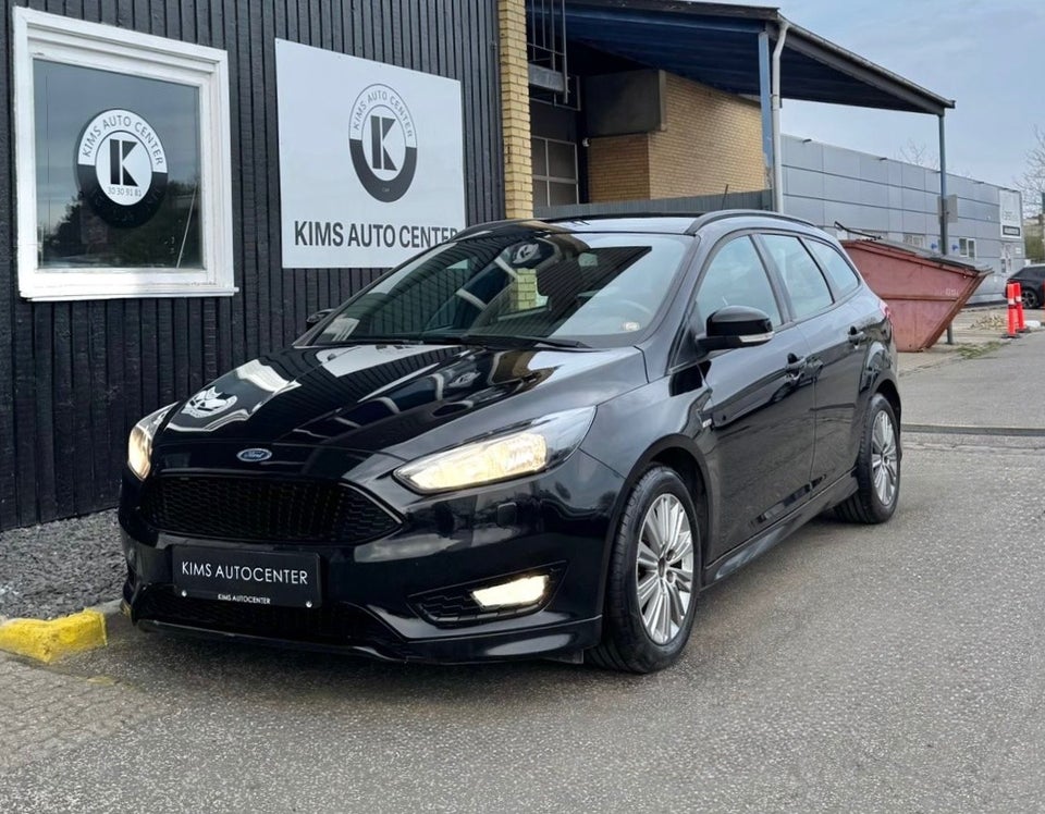 Ford Focus 1,5 EcoBlue ST-Line stc. 5d