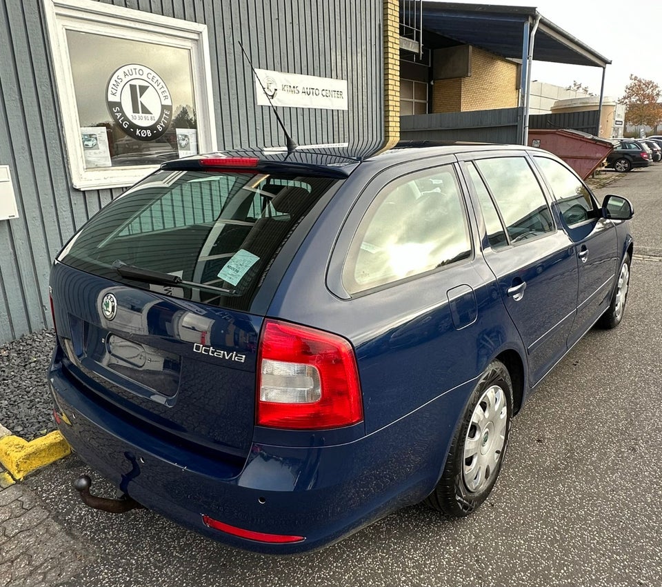 Skoda Octavia 1,4 TSi 122 Ambiente Combi 5d