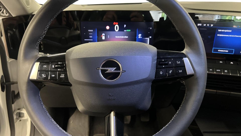 Opel Astra-e 54 GS 5d