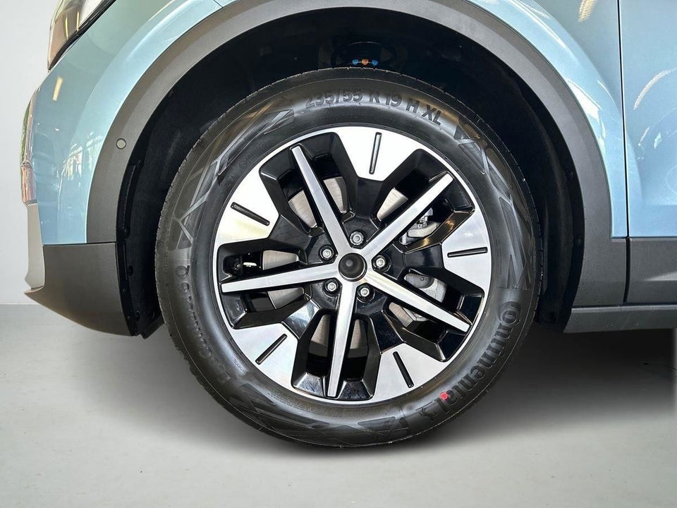 Ford Explorer 84 Select Extended Range AWD 5d