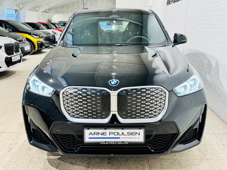 BMW iX1 eDrive20 M-Sport 5d