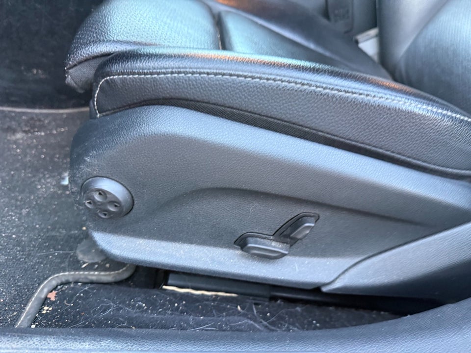 Mercedes C200 2,0 Avantgarde stc. aut. 5d