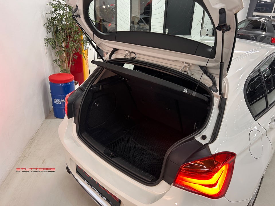 BMW 116d 1,5 Sport Line aut. 5d