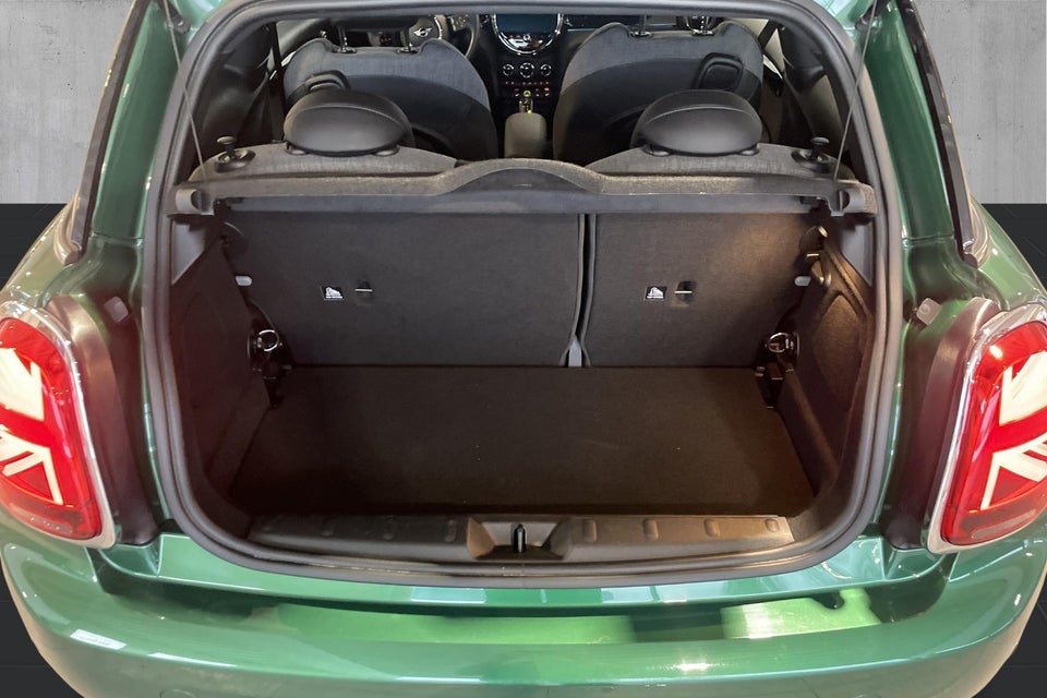 MINI Cooper SE Classic Trim 3d