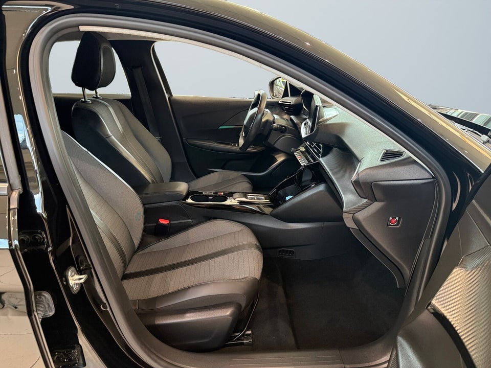 Peugeot e-208 50 Allure 5d
