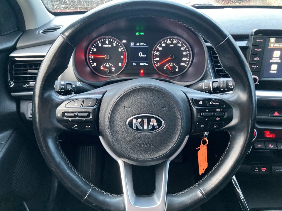 Kia Stonic 1,0 T-GDi Vision DCT 5d
