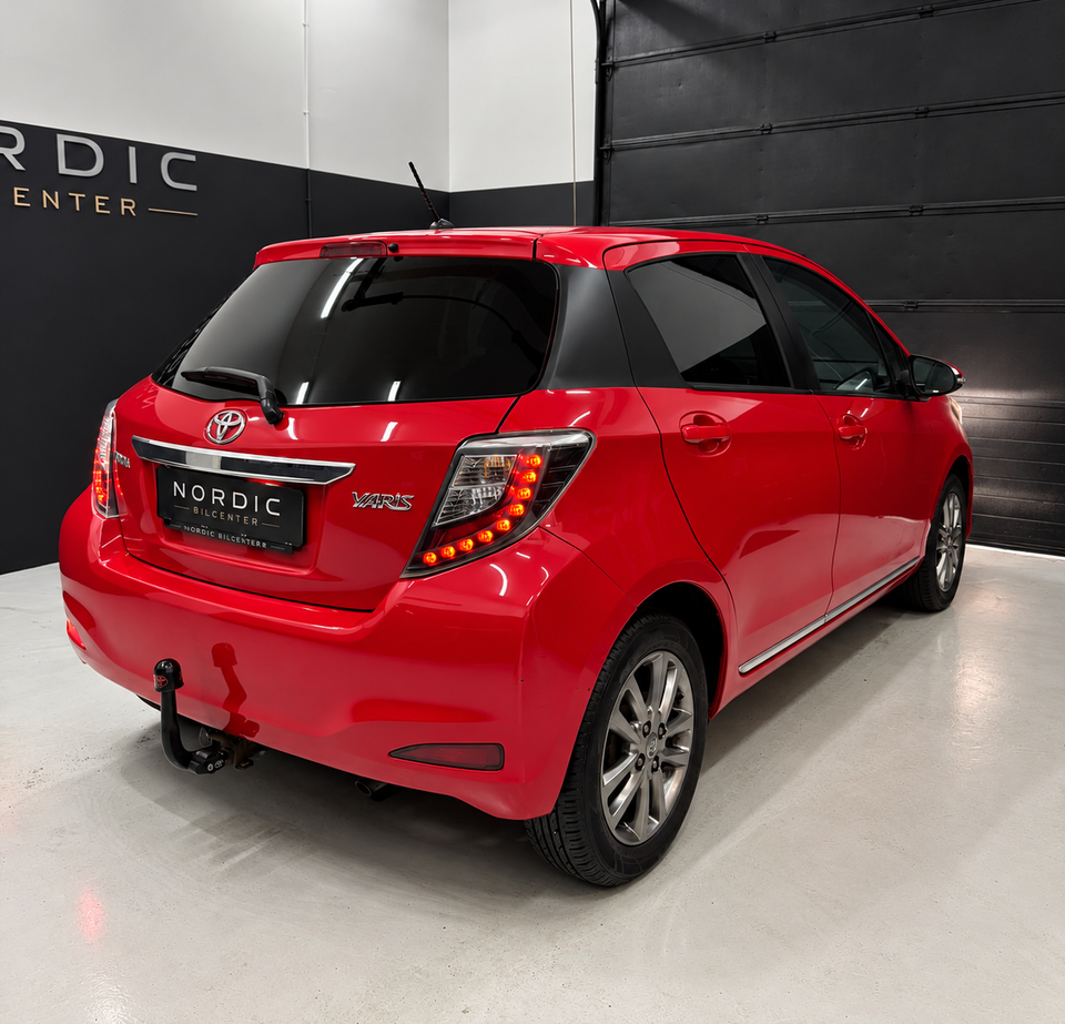 Toyota Yaris 1,0 VVT-i T2 Style 5d