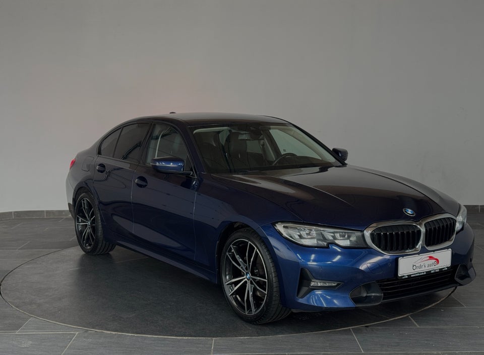 BMW 320d 2,0 Sport Line aut. 4d