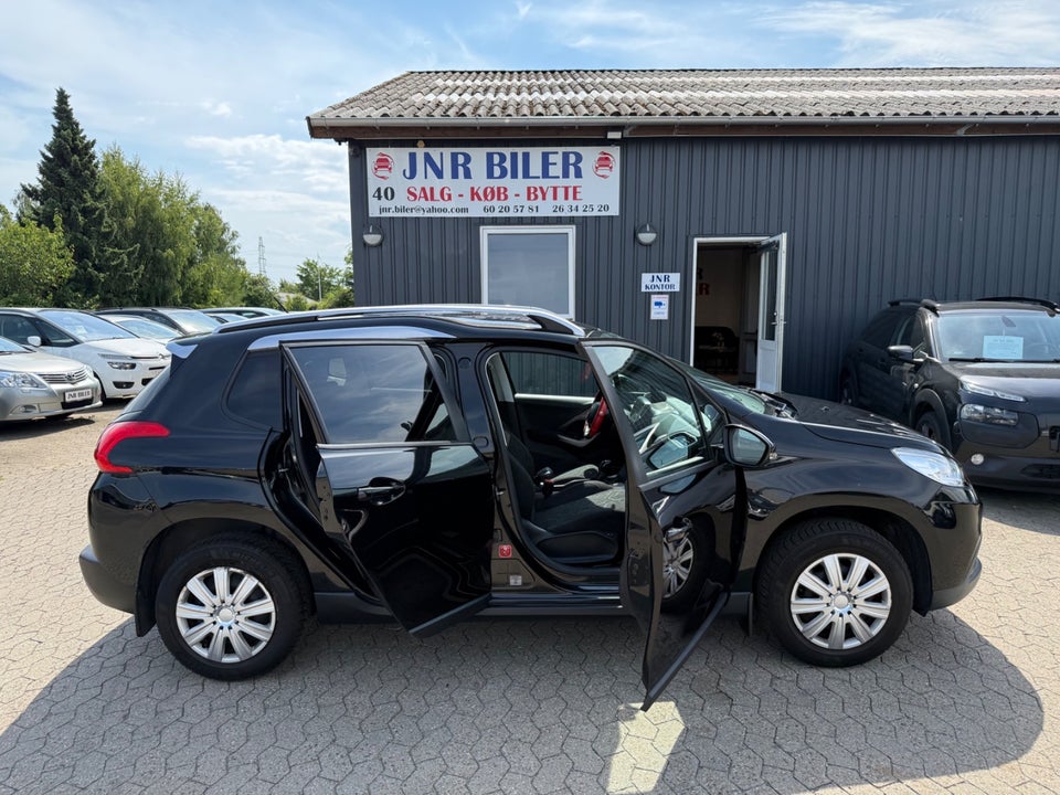 Peugeot 2008 1,2 VTi 82 Access 5d