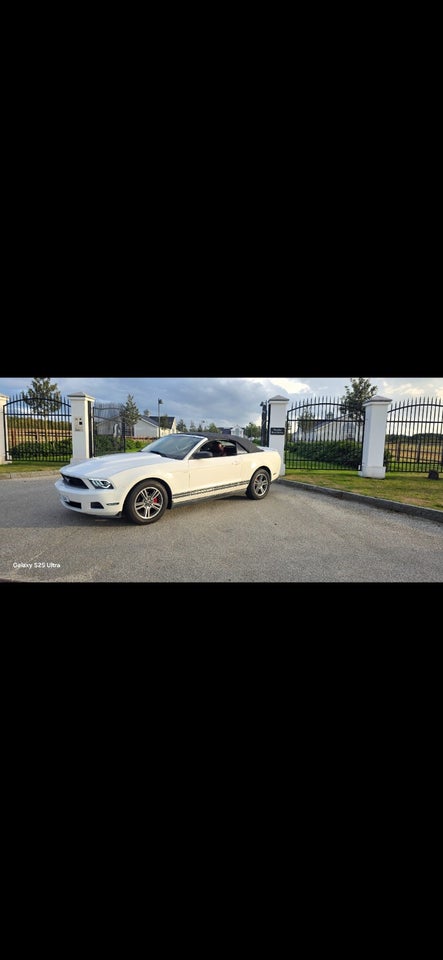 Ford Mustang 4,0 V6 Cabriolet aut. 2d